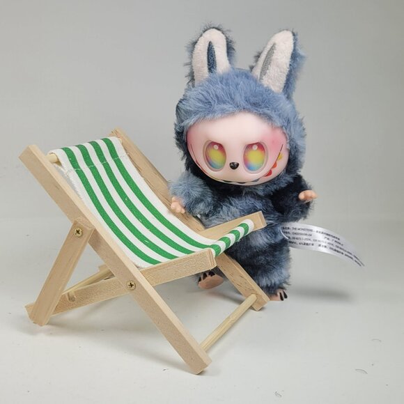 Labubu lounging beach chair no doll - Picture 2 of 6